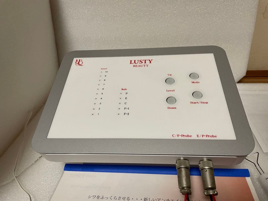LUSTY BEAUTY 美顔器 エステ
