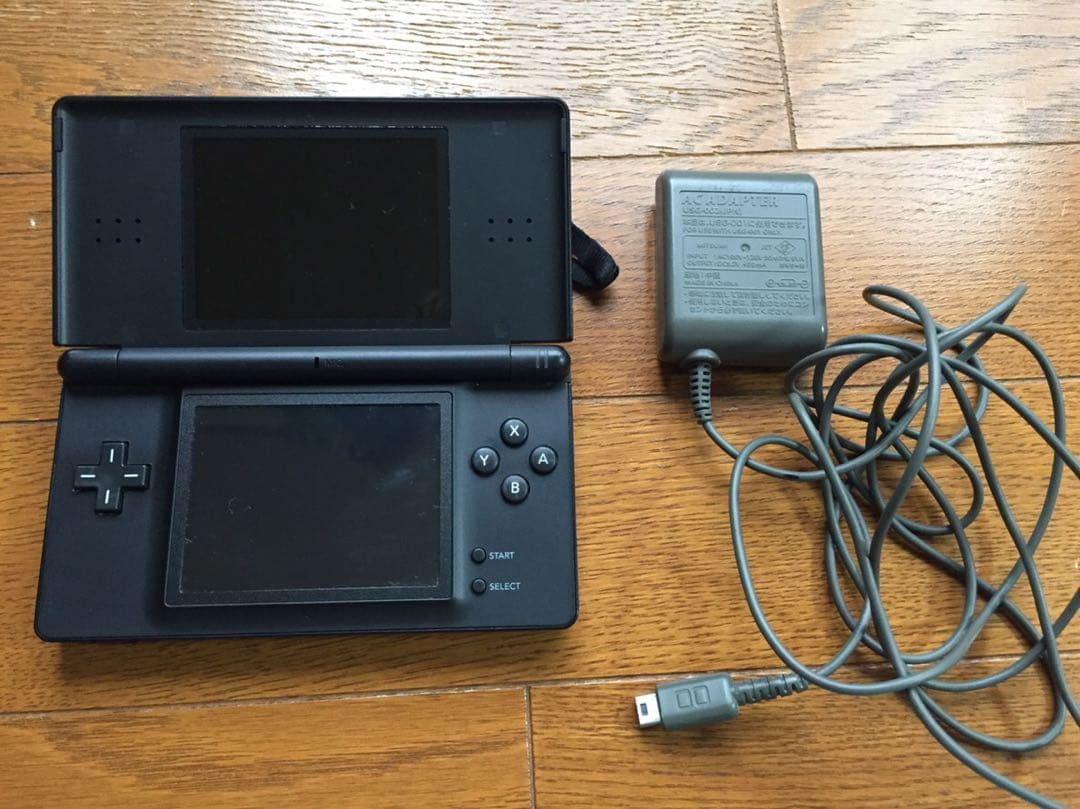 DS 本体 ブラック ニンテンドー DS 本体 初代 Nintendo NINTENDO ブラックの通販 by