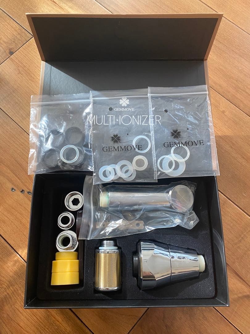 ジェンマ未使用マルチイオナイザーキッチン水栓GEMMOVE