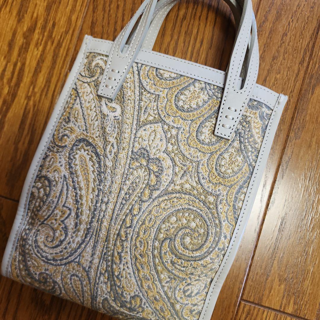 美品　VACATION ア ヴァケーション　キャラメル 美品 VACATION ア ヴァケーション キャラメル - メルカリ