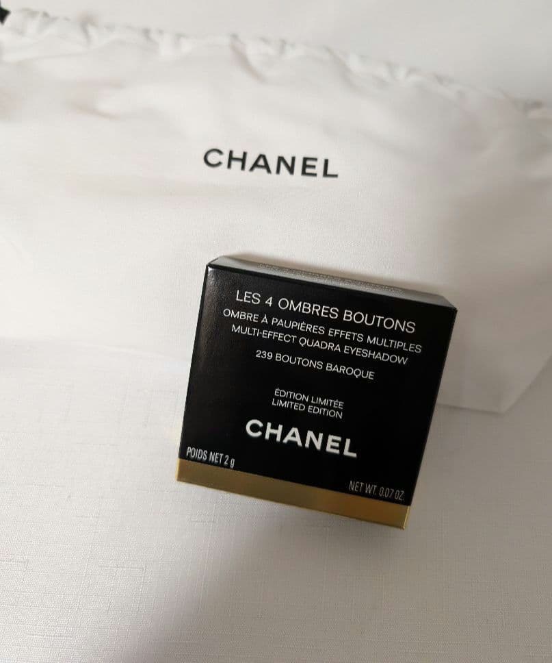 CHANEL レ キャトル オンブル ブトン 209 ブトン マドモアゼル レ キャトル オンブル ブトン 4色アイシャドウ（マルチ エフェクト