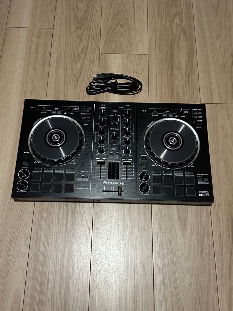 Pioneer DDJ-RB DJコントローラー 専用ケース付き　パイオニアDJ DDJ-RB (archived) PERFORMANCE DJ CONTROLLER (black) - Pioneer DJ