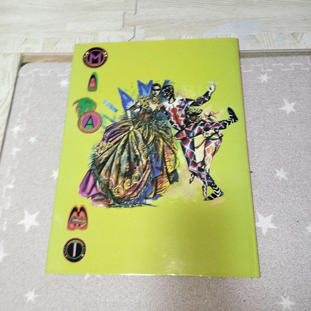 VERSACE ジャンニベルサーチビジュアルストーリー集