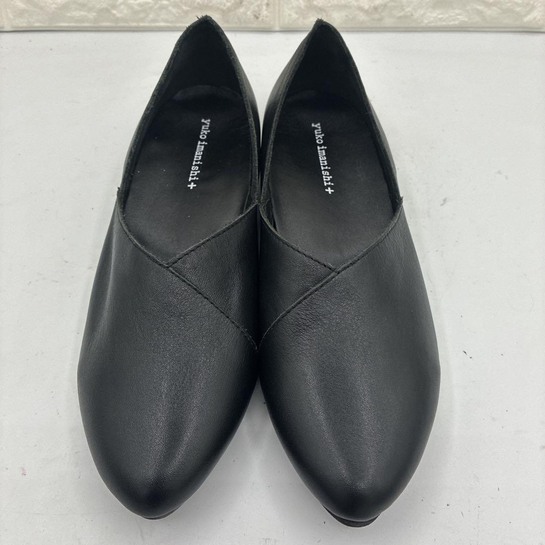 【美品】ユウコイマニシプラス IBUKI Vカット スリッポン 35 黒