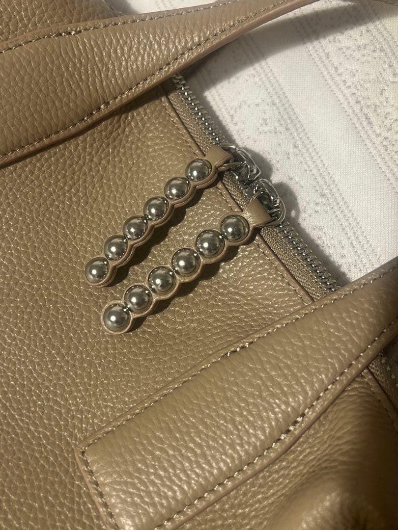 earpapillonner 《本革/ショルダー付き》スタッズボストンバッグ