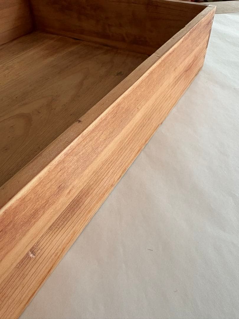 木製ガラス蓋付きボックス アンティーク 表参道のpejite青山で購入