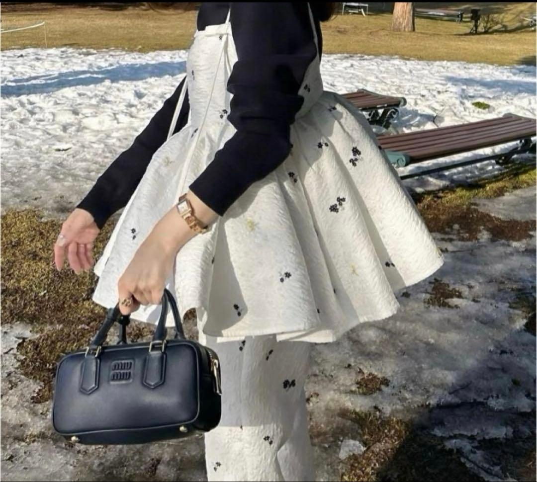 正規品♡♡Bibiy B. COSMOS BUSTIER - メルカリ