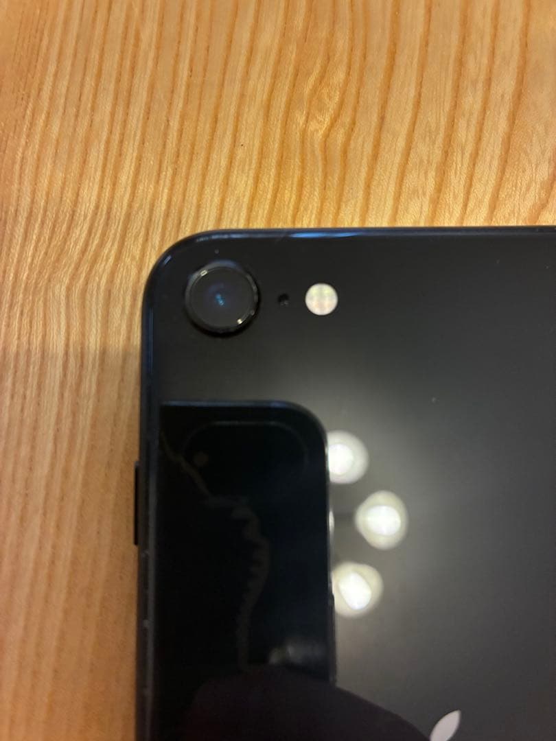 Apple iPhone SE第二世代　画面傷あり 不具合がどんどん悪化していくアイフォンSE第2世代 | iPhone修理