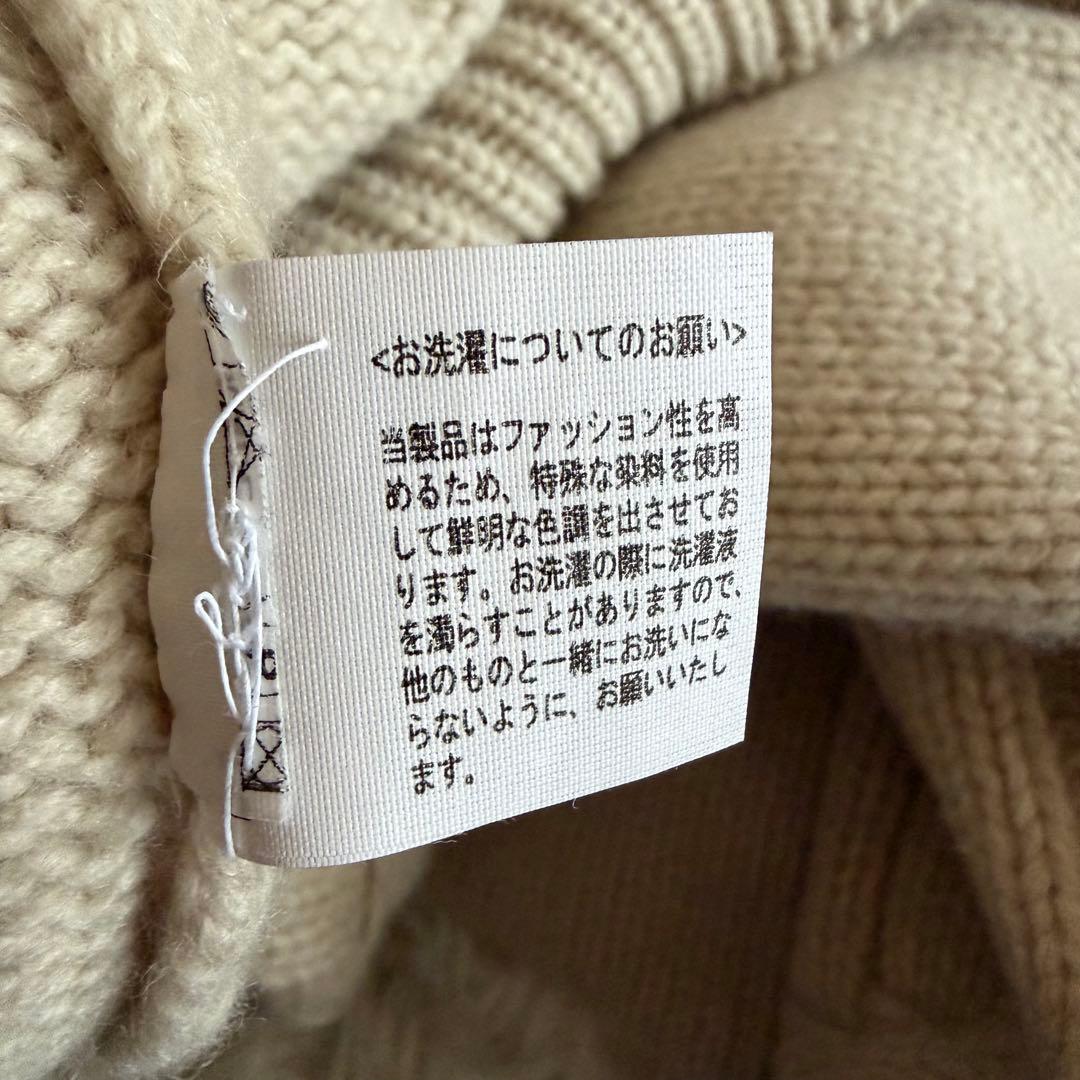 最 安値 価格ファッション - 【極美品】【希少】ヴェルサーチ ケーブル