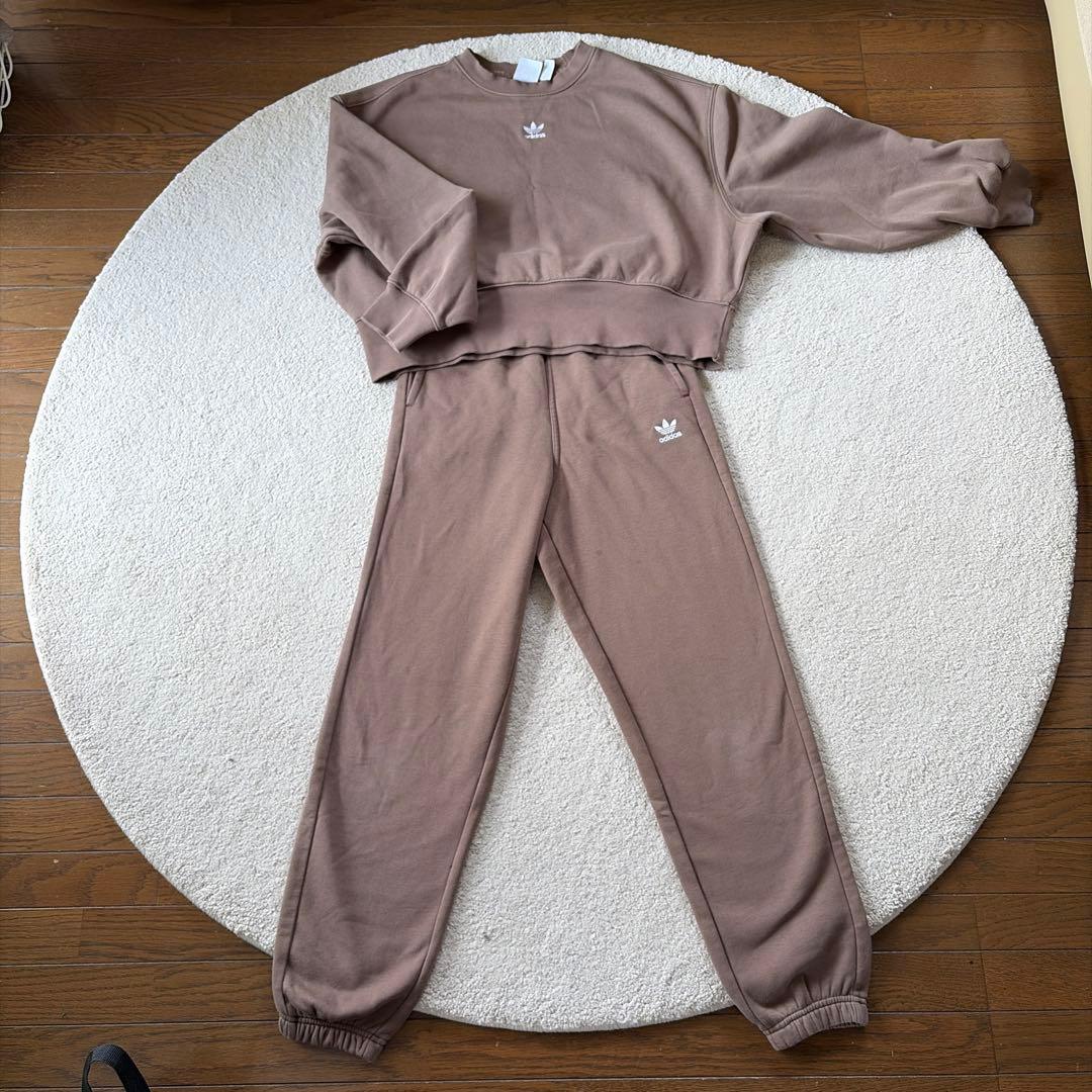 adidas ブラウン スウェットセット - メルカリ