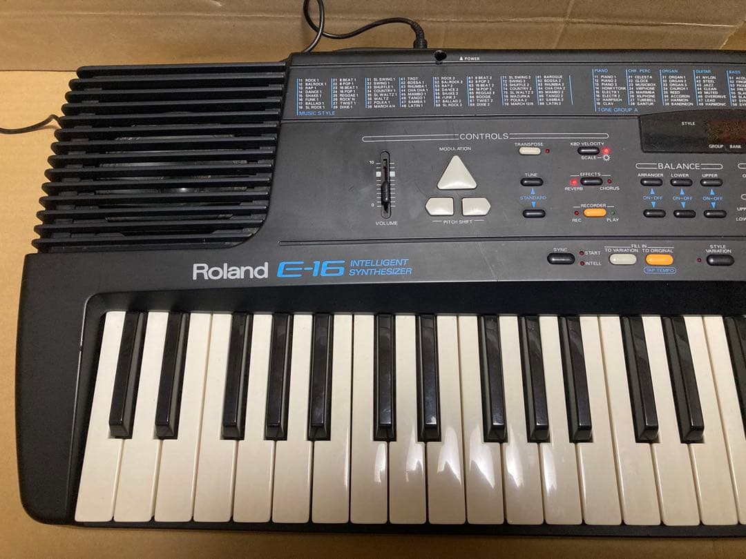 低 価格ホビー・楽器・アート - Roland E-16 キーボード