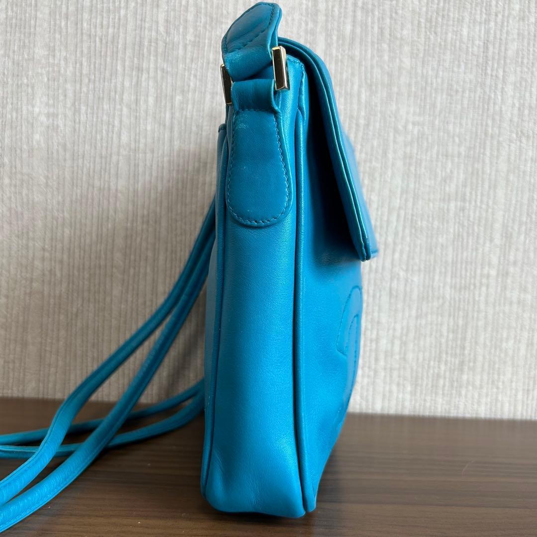 真贋済 CHANEL シャネル ブルー レザー ショルダーバッグ ココマーク