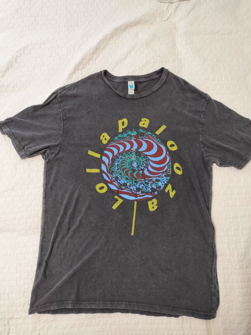 Lollapalooza ロラパルーザ 2025 Tシャツ Lサイズ 藤井風 - メルカリ