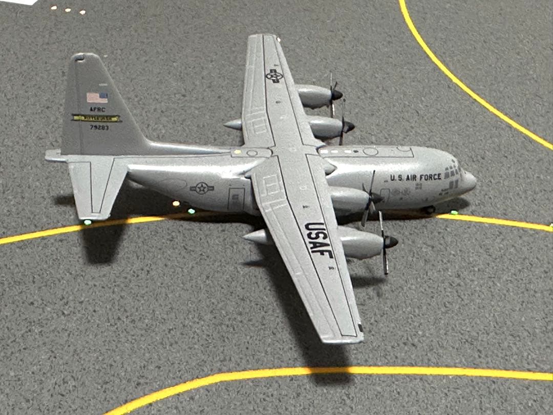 Gemini 1/400 Lockheed C-130H アメリカ空軍 限定版 - メルカリ