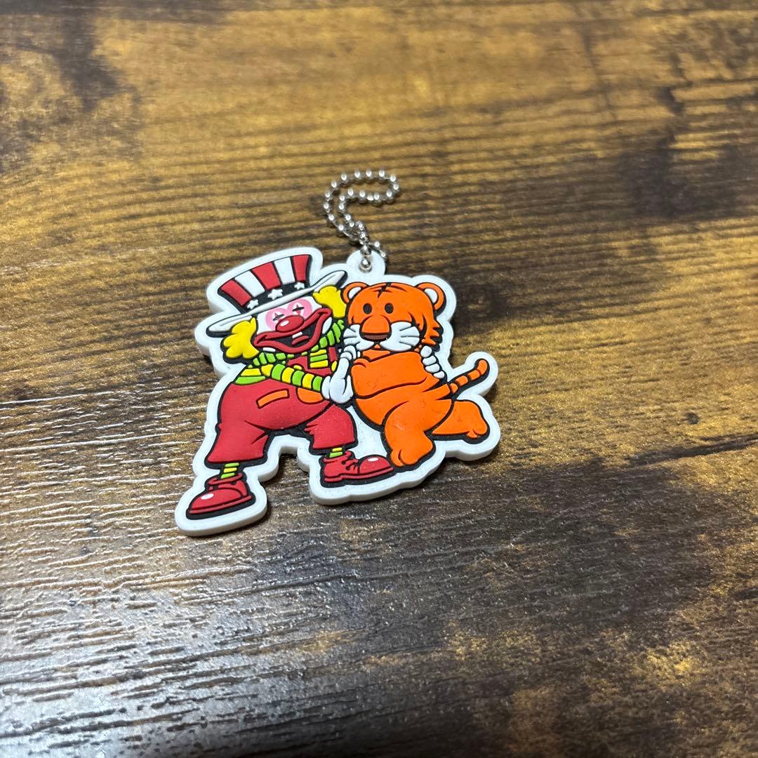 ジャグラーキーホルダー ジャグリー＆トラッピー - メルカリ