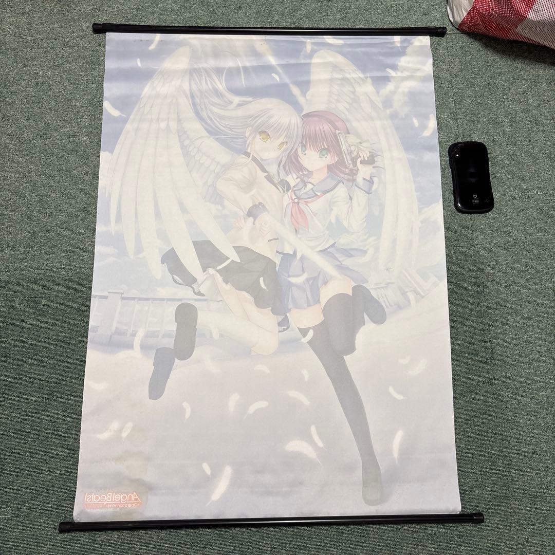 Angel Beats! ゆり＆かなで 特大タペストリー - メルカリ