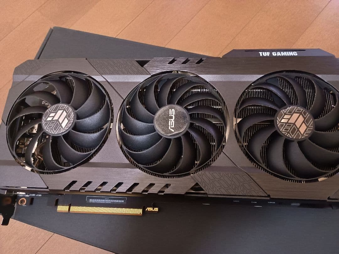 グラフィックボード・グラボ・ビデオカード ASUS TUF-RX6800-O16G-GAMING TUF-RX6800-O16G-GAMING | ビデオカード