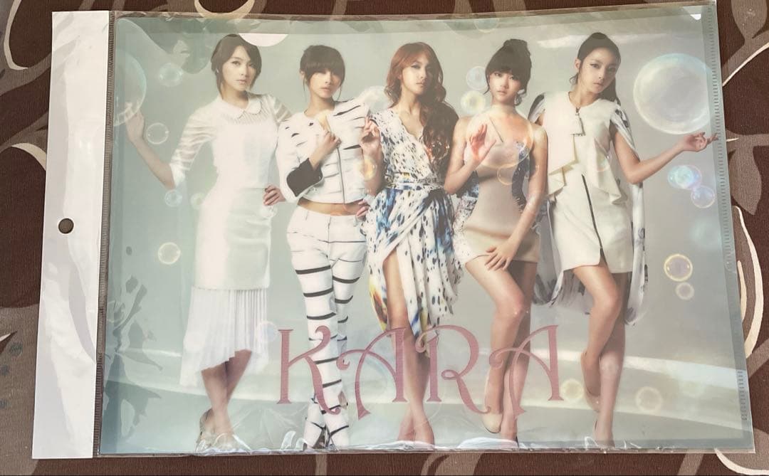 KARAクリアファイル - メルカリ