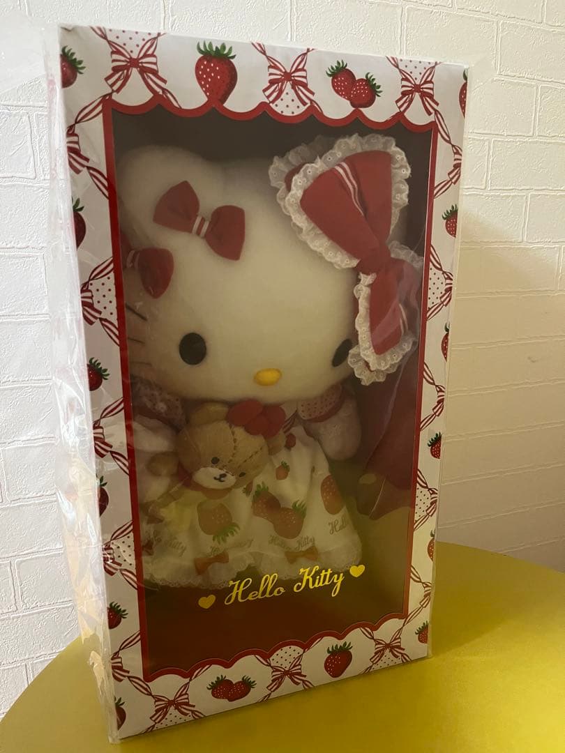 限定品♡ ハローキティ♡ 2017年バースデードール♡ - メルカリ