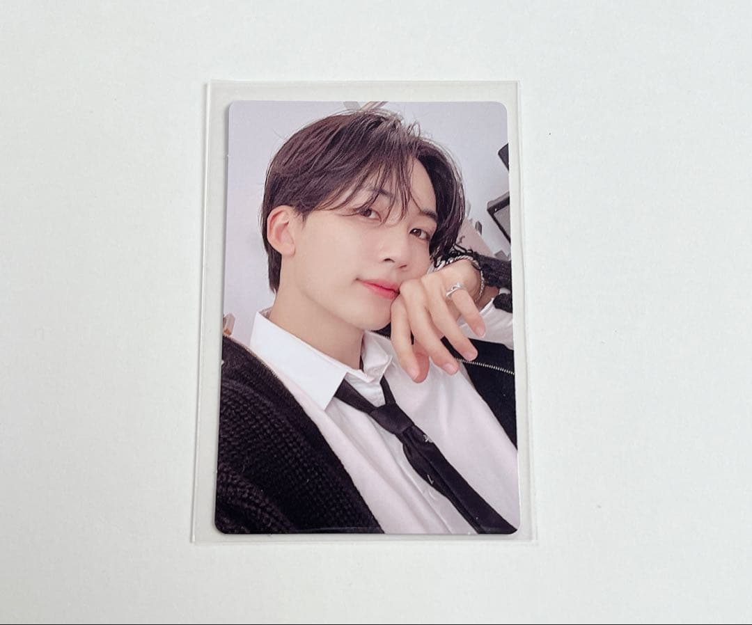 SEVENTEEN 17 IS RIGHT HERE ジョンハン トレカ - メルカリ