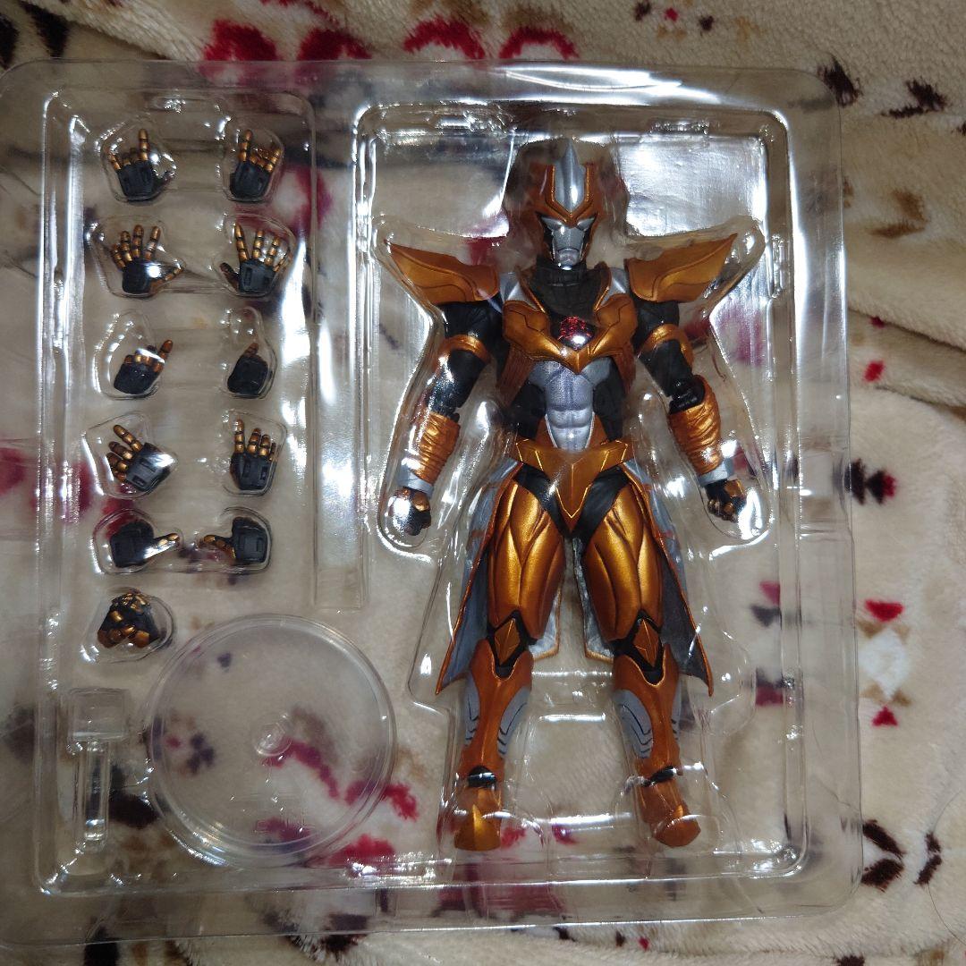 S.H.Figuarts USウルトラマンゼロ&タルタロス