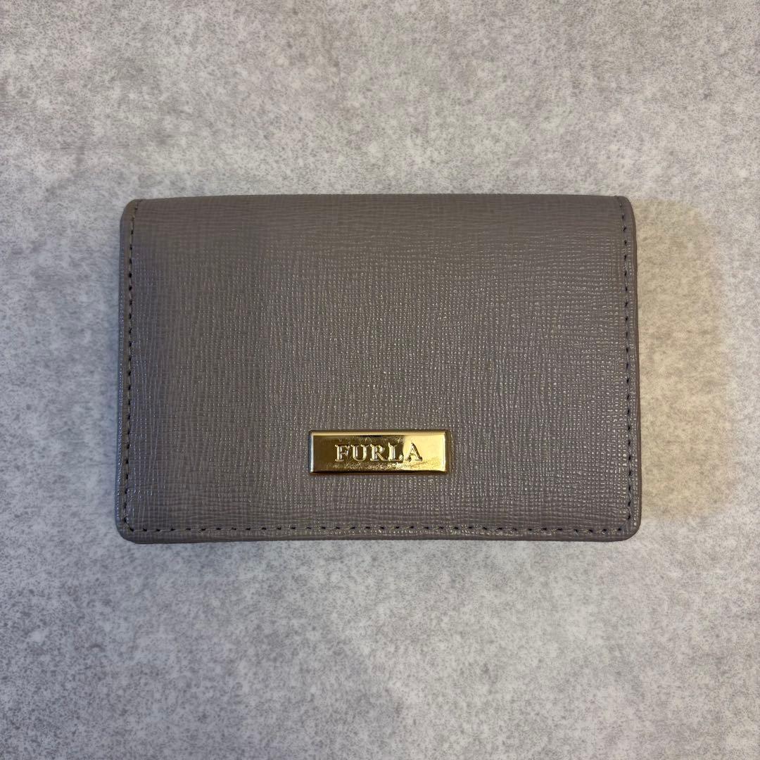 FURLA カード/名刺入れ グレー - メルカリ