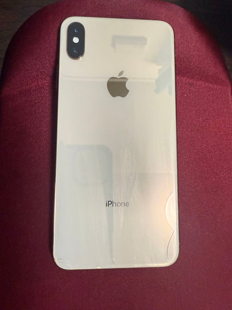 A*n様 【SIMフリー】Apple iPhone XS Maxゴールド【512