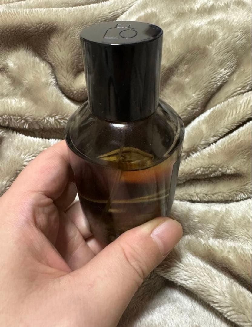 や*い様 【教会の香り・浄化】LABORATORIO OLATTIVO Sacr - メルカリ