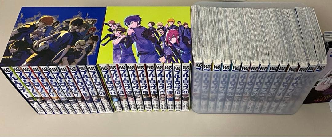 ブルーロック 全巻セット 1~35巻＋収納BOXの通販｜www.reigneleven.com