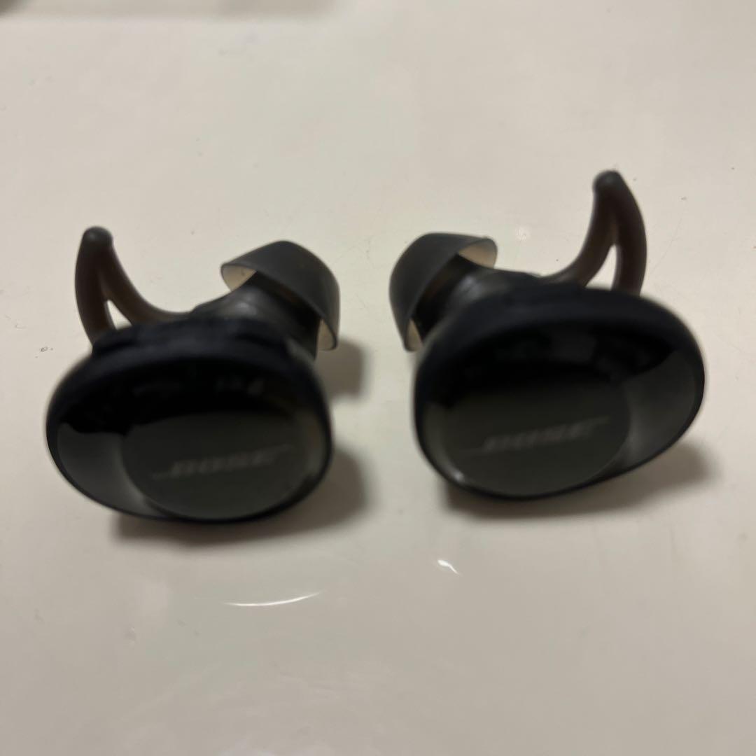 Bose ワイヤレスイヤホン ブラック 充電ケース付き - メルカリ