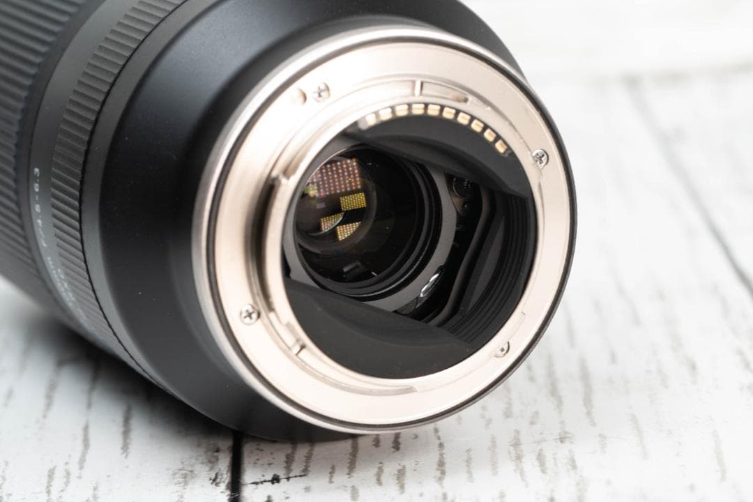 TAMRON 70-300mm F4.5-6.3 RXD Eマウント