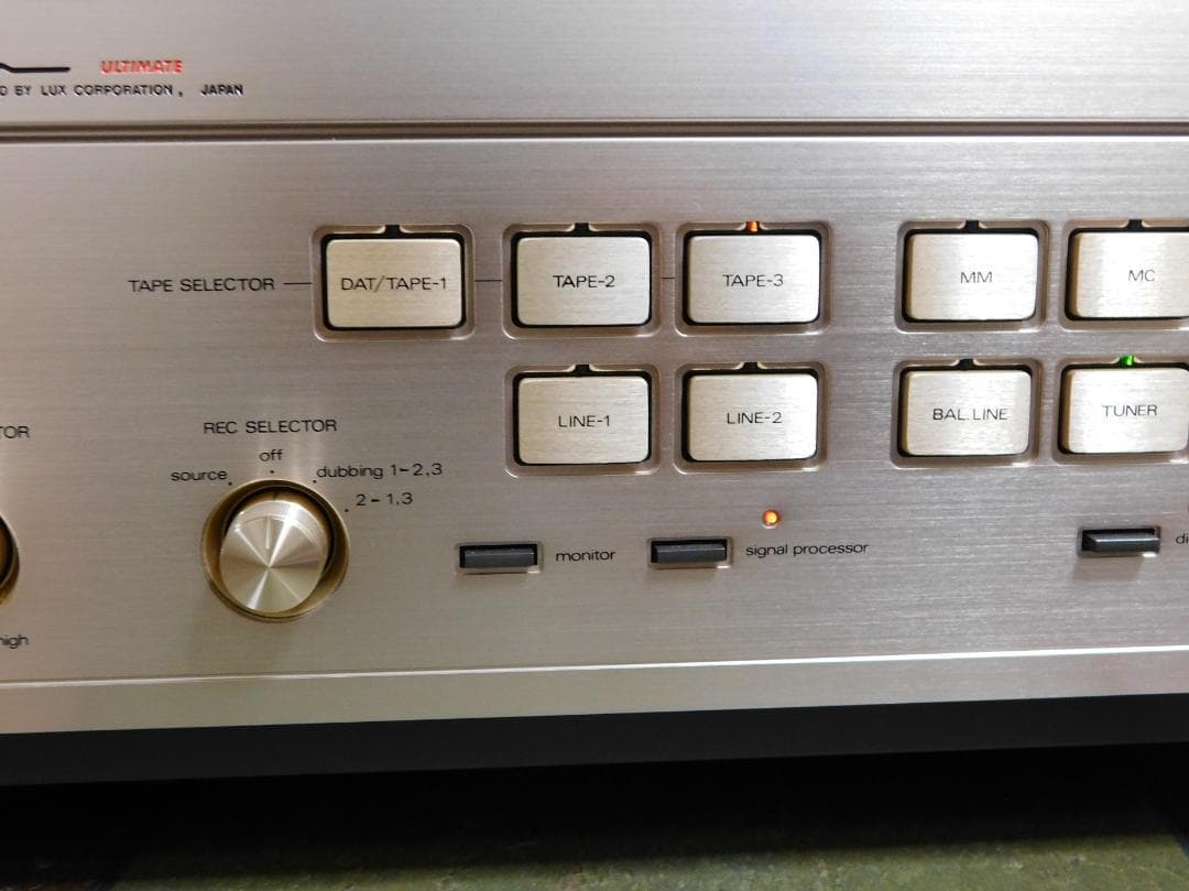 LUXMAN L-570 ピュアA級プリメインアンプ - メルカリ