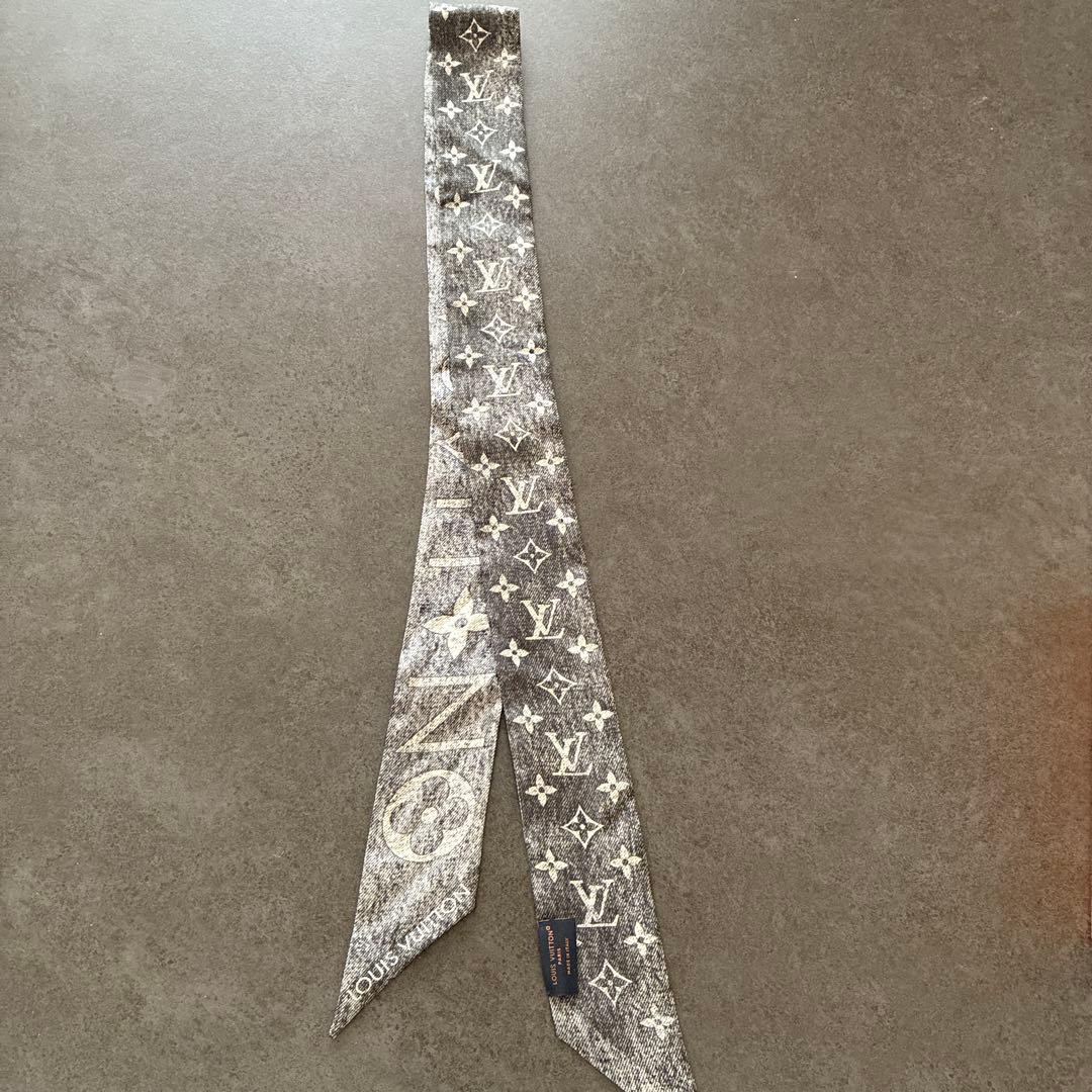 専用美品ルイヴィトン　スカーフ 楽天市場】≪ 新品 ≫ルイヴィトン 村上隆 コラボ LV × TM カレ90