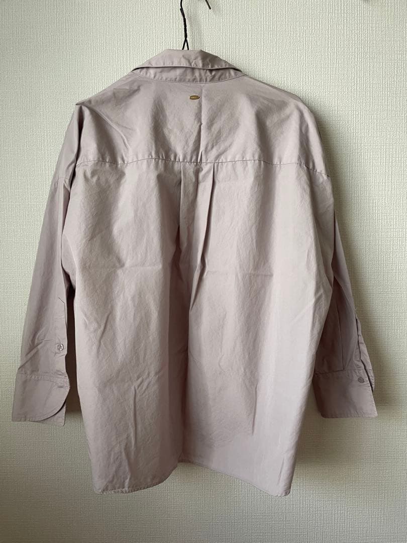 ánuans グレイッシュピンク スタンダードシャツ freesize 25aw - メルカリ