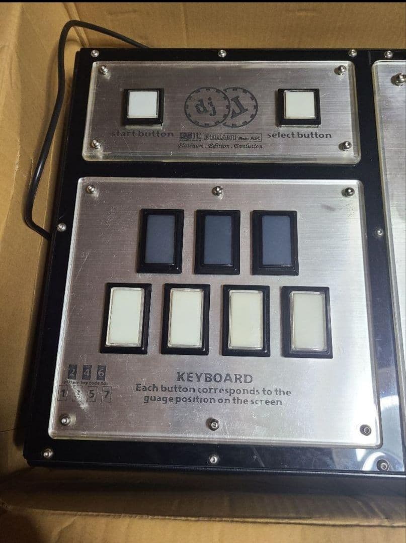 beatmania IIDX DAOコン PEE コントローラー 三和 オムロン - メルカリ