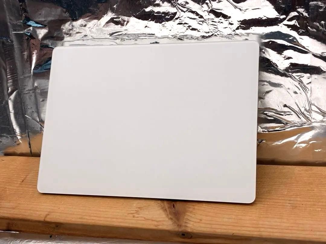 【美品】Apple Magic Trackpad 2 A1535 ホワイト Magic Trackpad 2 新品 5,631円 中古 5,500円 | ネット最安値の価格