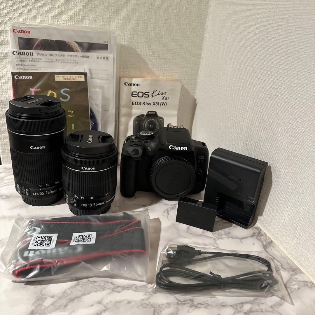 Canon EOS Kiss X8i ダブルズームキット 一眼レフカメラ CANON EOS Kiss X8i ダブルズームキット 価格比較 - 価格.com