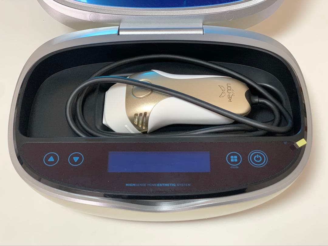 ケノン(KE-NON)脱毛器 8.4ver. シャンパンゴールド