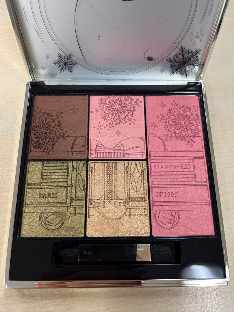 ランコム ザ アドベンチャラスパレット アイシャドウ 限定 2025