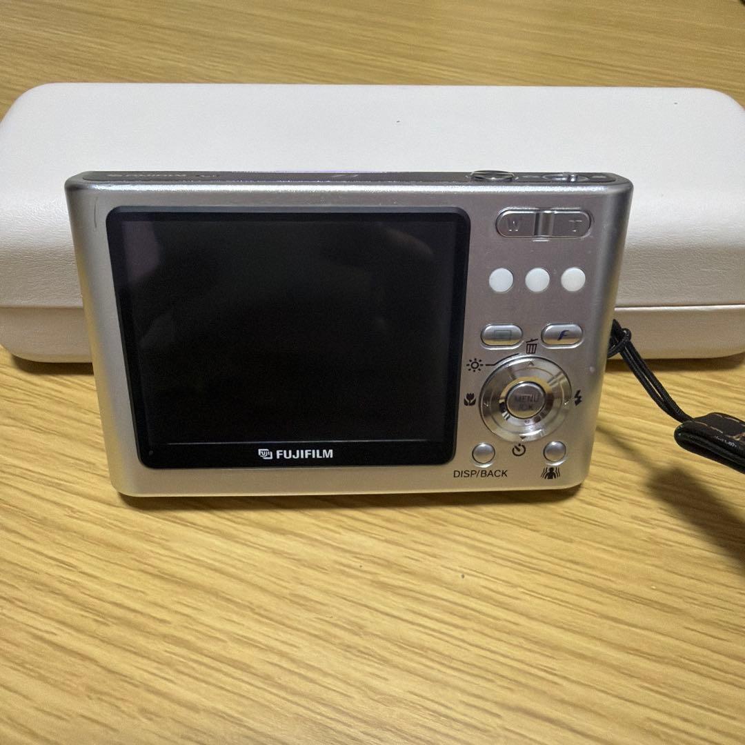 FUJIFILM FINEPIX Z3 コンパクトデジタルカメラ - メルカリ