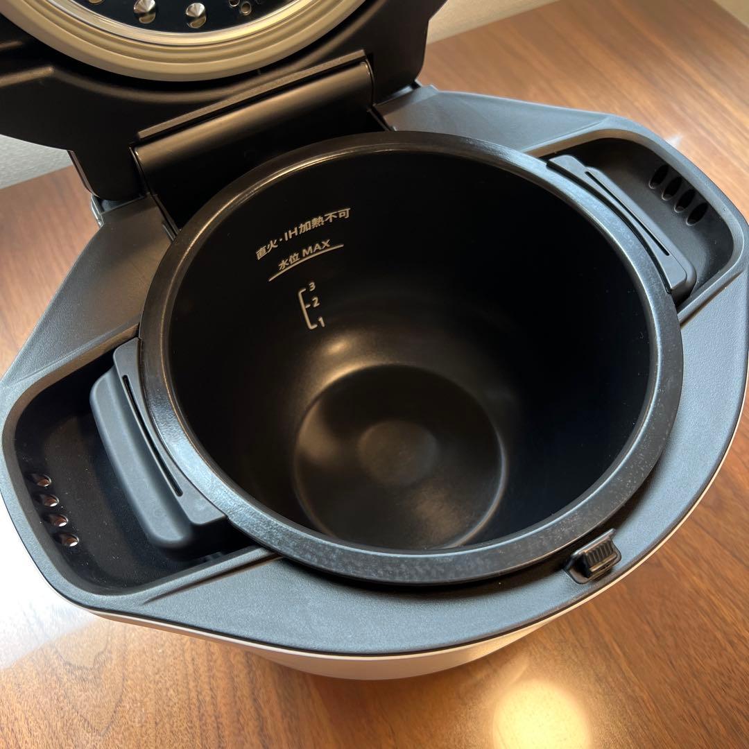 【美品】SHARP 水なし自動調理鍋 ホットクック 1.6L KN-HW16H