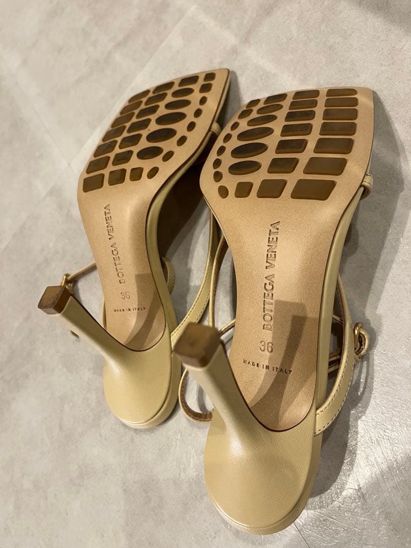 Mami様専用。BOTTEGA VENETA 23SS ストラップサンダル - メルカリ