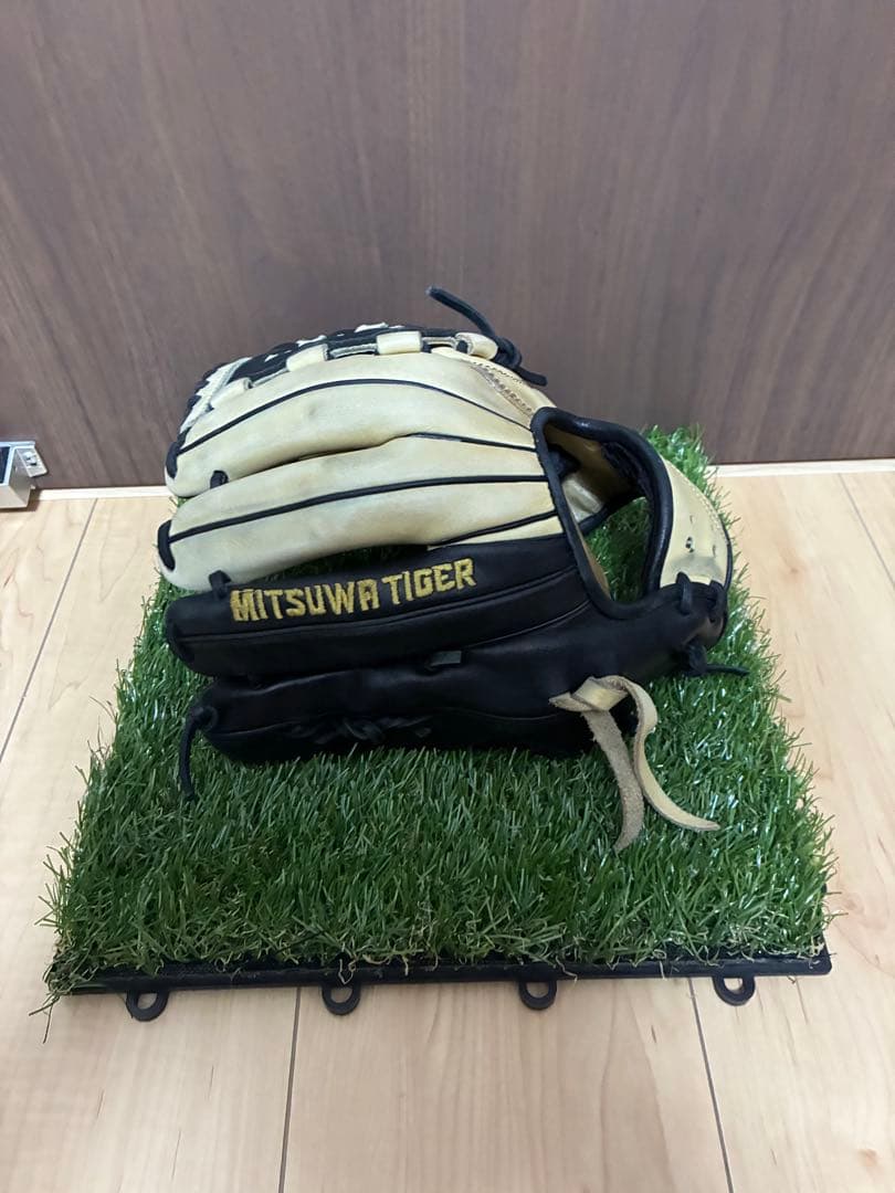 MITSUWA TIGER 軟式内野手グラブ 湯もみ型つけ済み - メルカリ
