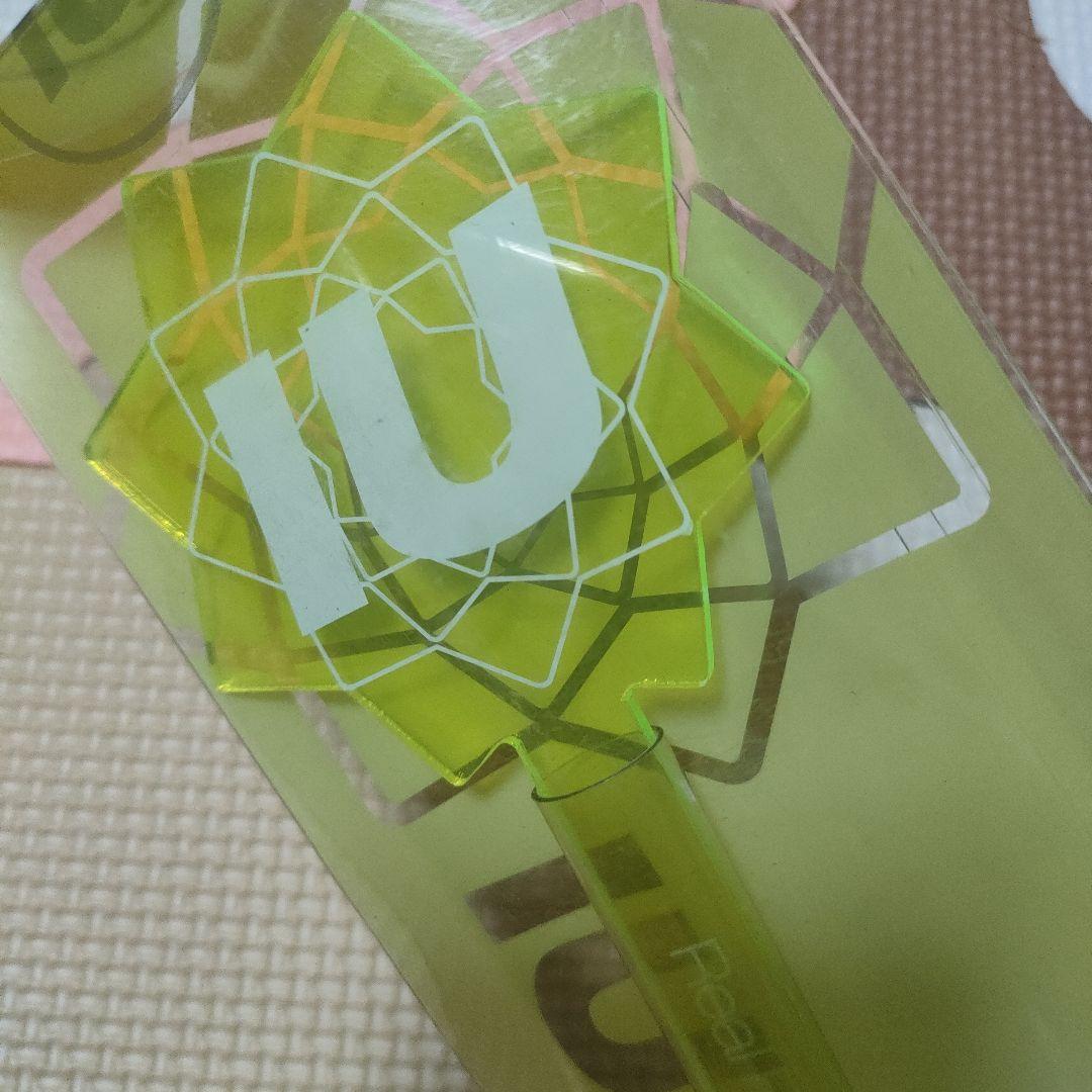 ジャンク品 ◇ IU アイユー 2012年 公式ペンライト - メルカリ