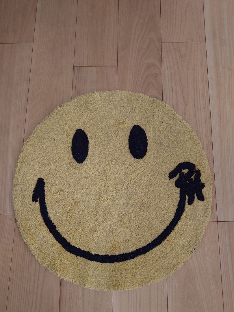 ロンハーマン　ラグマット　スマイル　ニコちゃん　黄色 ロンハーマン ラグマット スマイル ニコちゃん 黄色 - メルカリ