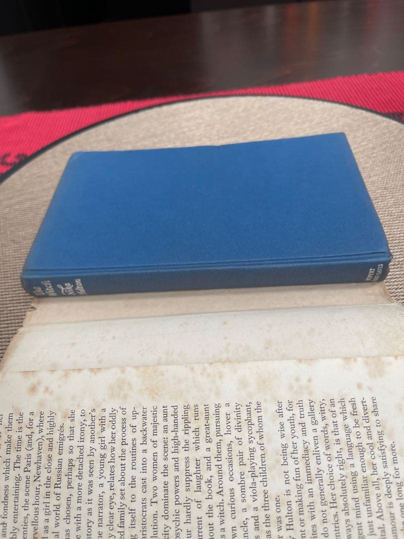 1960版 THE WITCH Nika Hulton