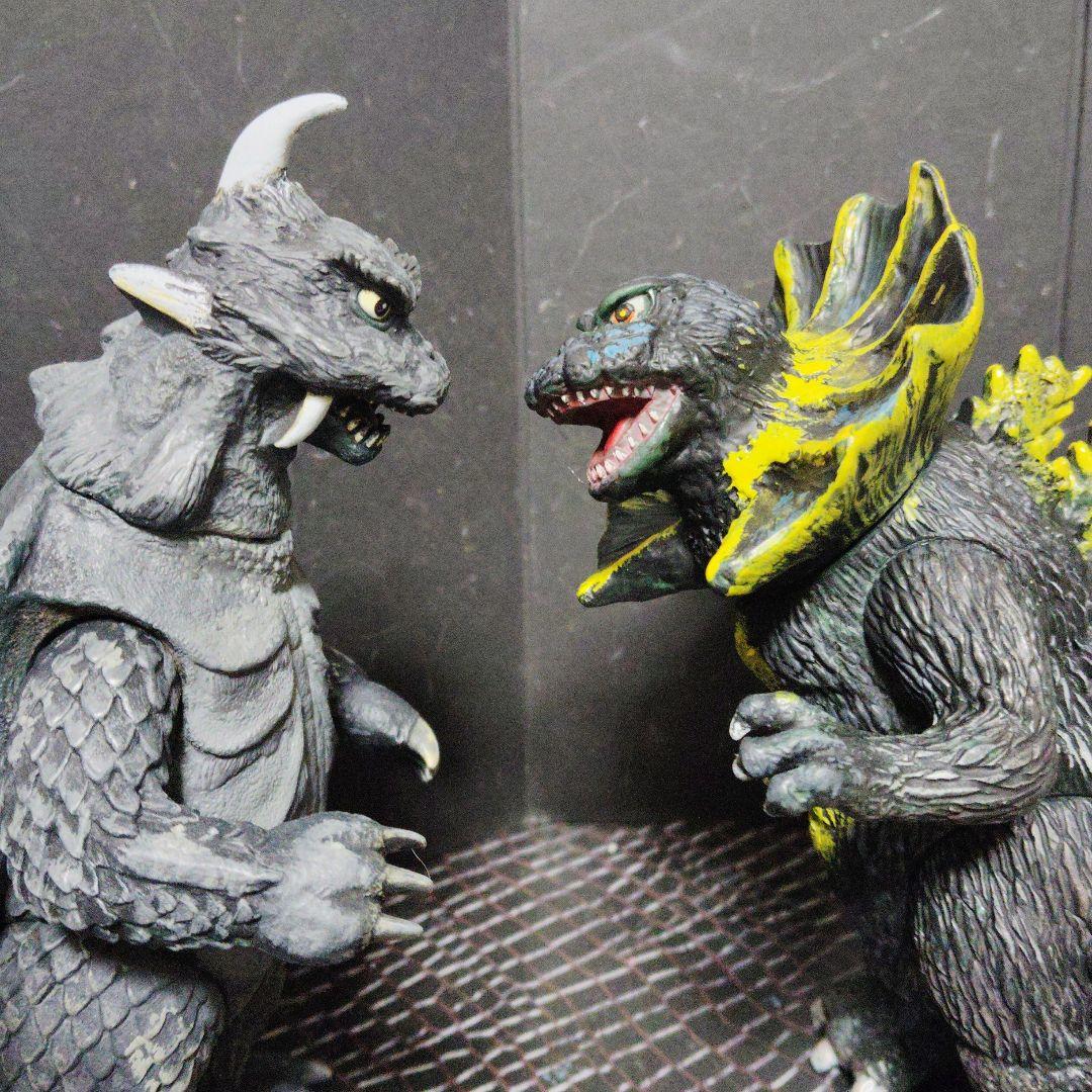 ウルトラ怪獣旧型絶版スーパー激レアソフビ ジラース（単品） www