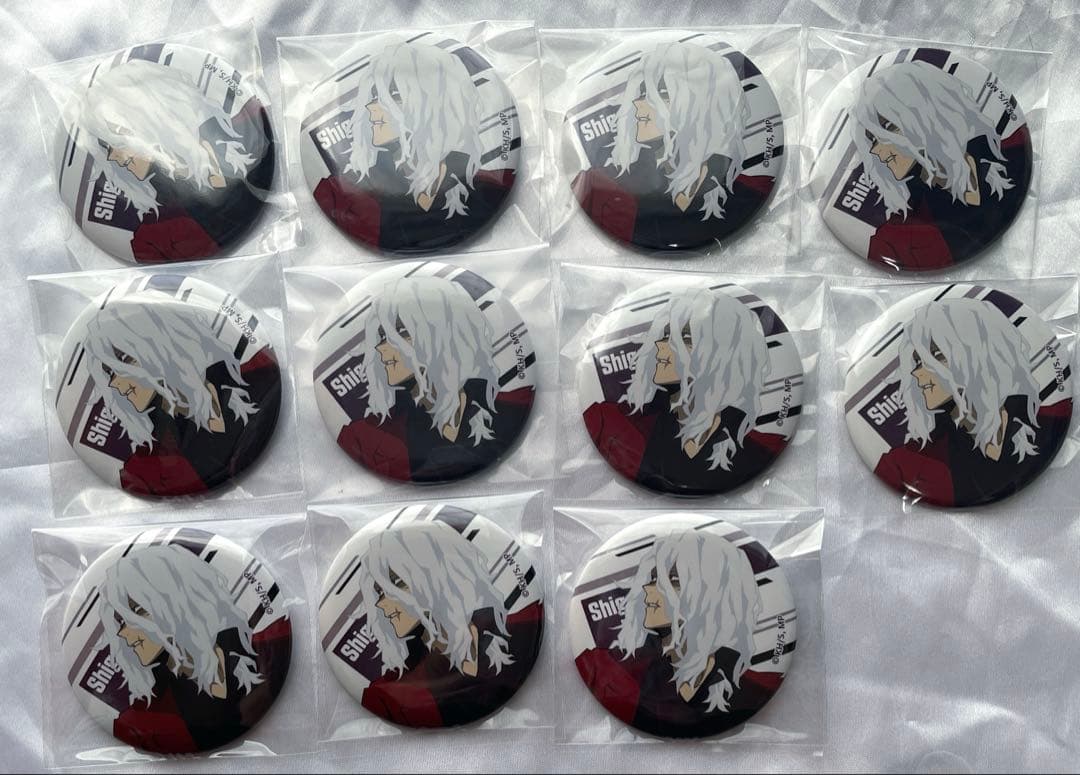 僕のヒーローアカデミア 死柄木弔 CAMERA!! 缶バッジ カメラ ボンズ