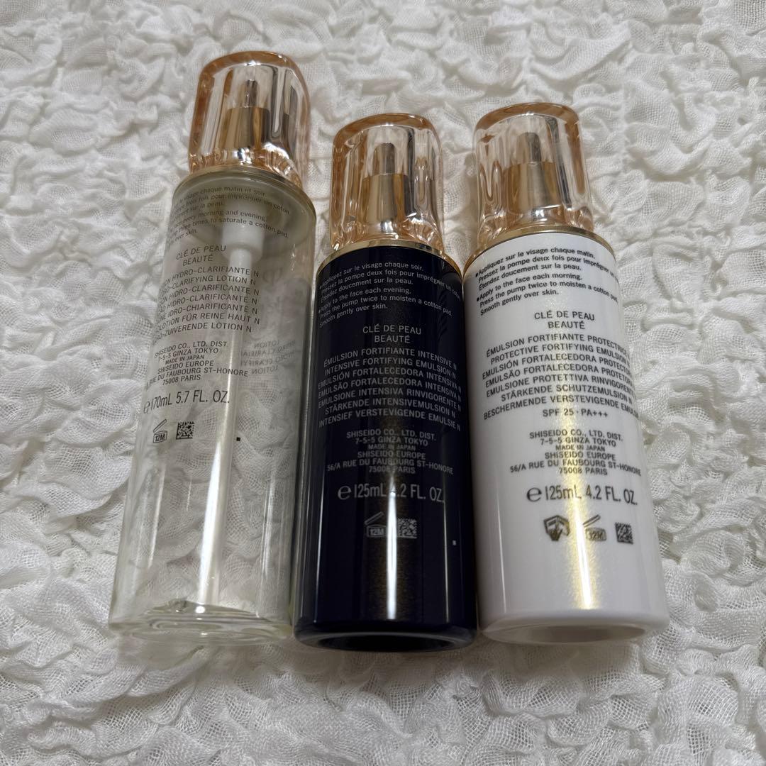 空容器 クレドポーボーテ 3本セット - メルカリ