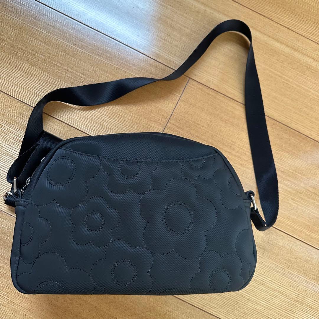 MARY QUANT マリークワント デイジーランダムキルト ショルダー - メルカリ